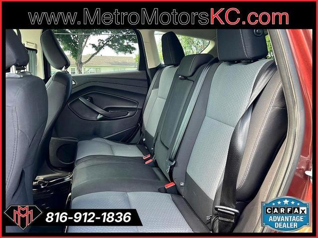 Photo of 2018 Red Ford Escape