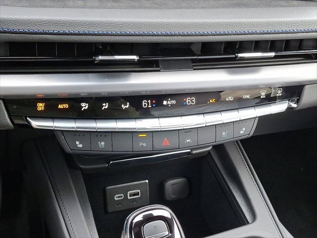 Photo of 2025 Midnight Sky Metallic Cadillac XT4