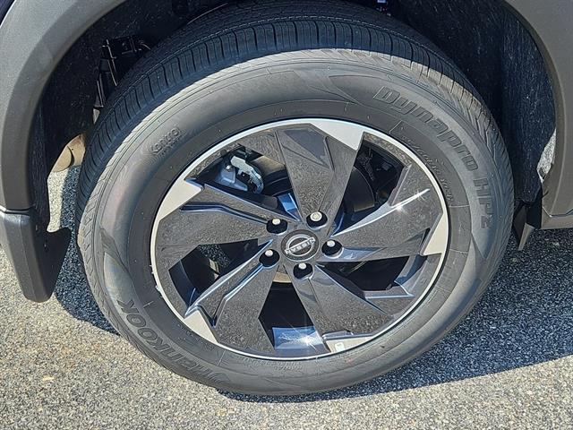 Photo of 2026 Deep Ocean Blue Nissan Rogue