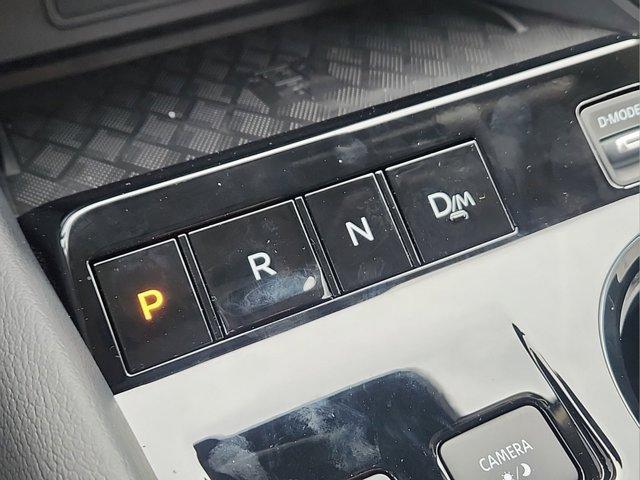 Photo of 2025 Everest White P Nissan Murano