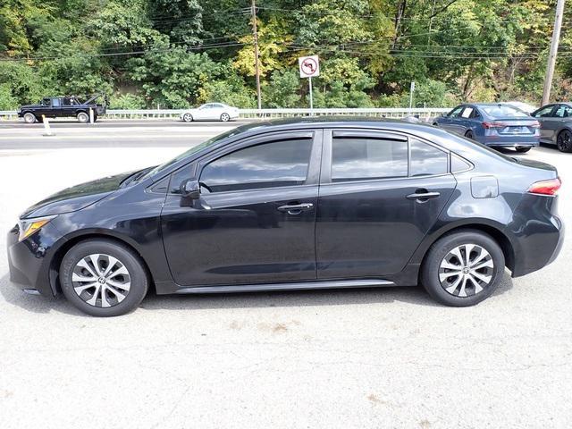 Photo of 2022 Black Sand Pearl Toyota Corolla Hybrid