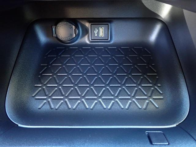 Photo of 2025 Silver Sky Metallic Toyota RAV4