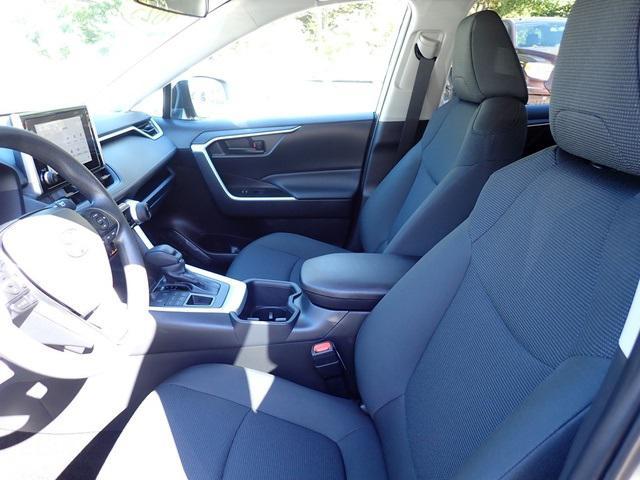 Photo of 2025 Silver Sky Metallic Toyota RAV4