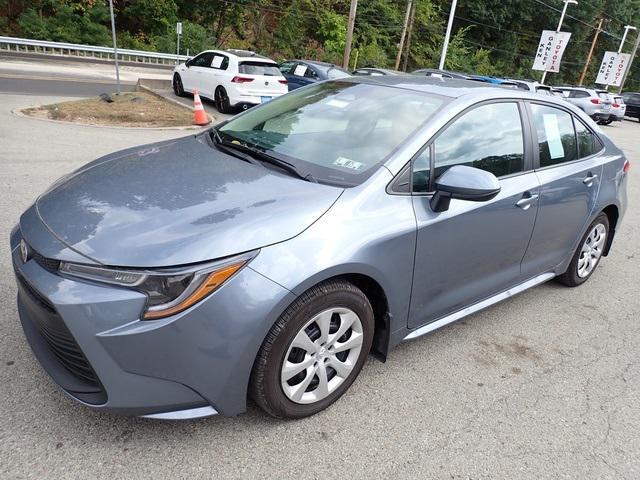 Photo of 2025 Celestite Toyota Corolla