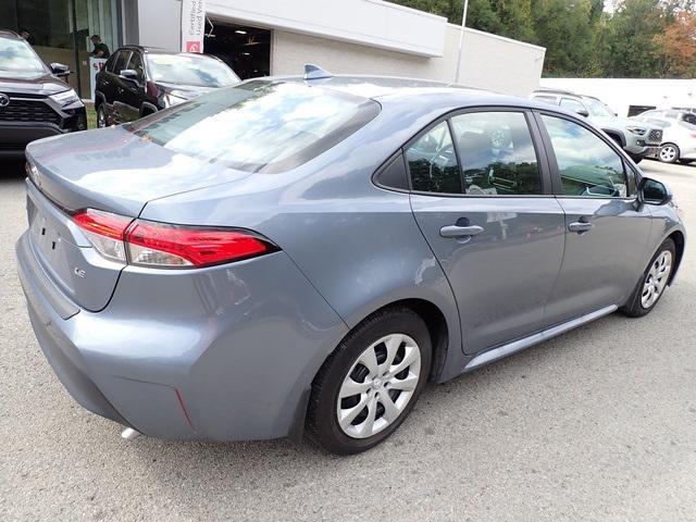 Photo of 2025 Celestite Toyota Corolla