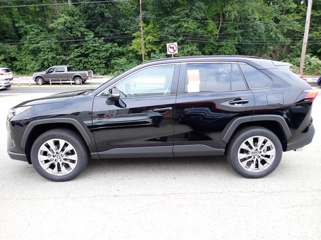 Photo of 2025 Midnight Black Metallic Toyota RAV4