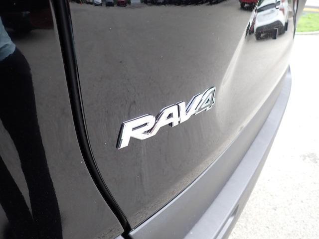 Photo of 2025 Midnight Black Metallic Toyota RAV4