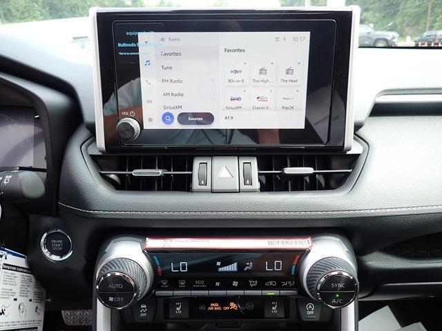 Photo of 2025 Midnight Black Metallic Toyota RAV4