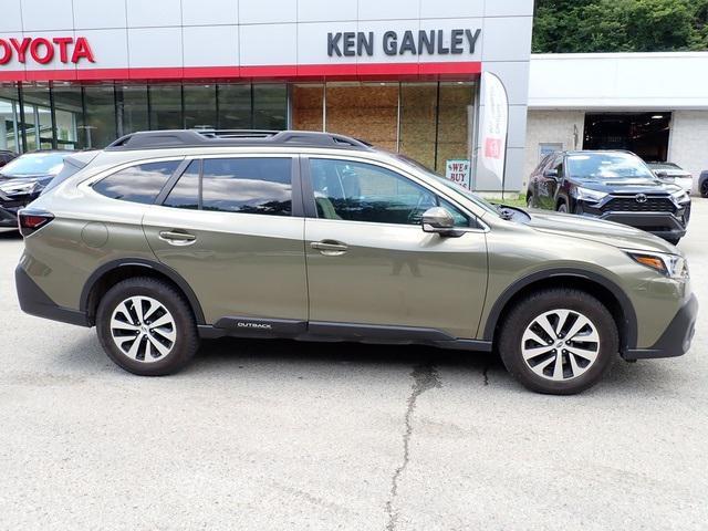 Photo of 2022 Autumn Green Metallic Subaru Outback