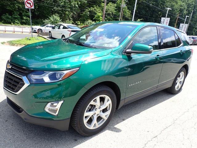 Photo of 2018 Ivy Metallic Chevrolet Equinox