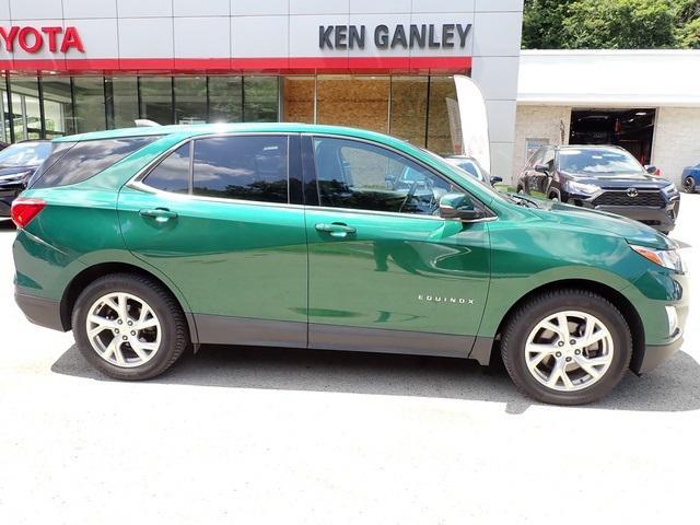 Photo of 2018 Ivy Metallic Chevrolet Equinox