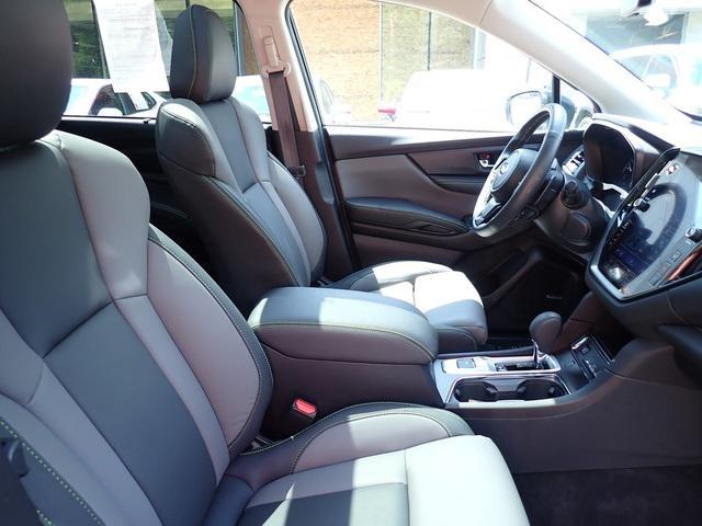 Photo of 2024 Ice Silver Metallic Subaru Ascent