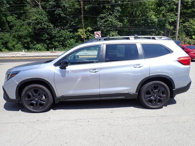 Photo of 2024 Ice Silver Metallic Subaru Ascent