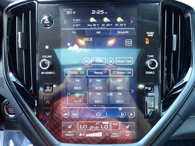 Photo of 2024 Ice Silver Metallic Subaru Ascent