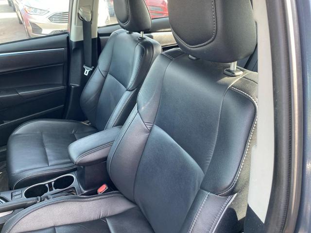 Photo of 2014 Gray Toyota Corolla