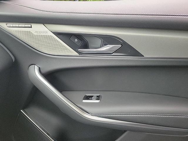 Photo of 2025 Carpathian Grey Jaguar F-PACE