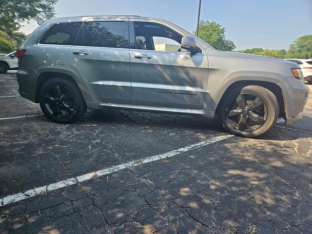 Photo of 2016 Billet Silver Metallic Clearcoat Jeep Grand Cherokee
