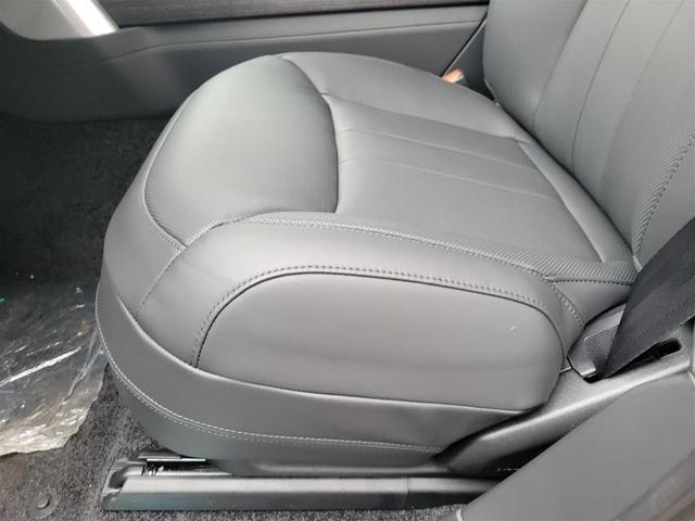 Photo of 2025 Eiger Grey Land Rover Range Rover