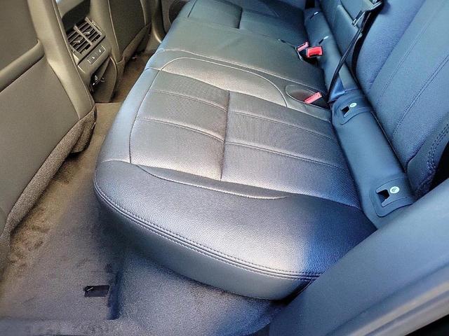 Photo of 2024 Santorini Black Land Rover Range Rover Evoque