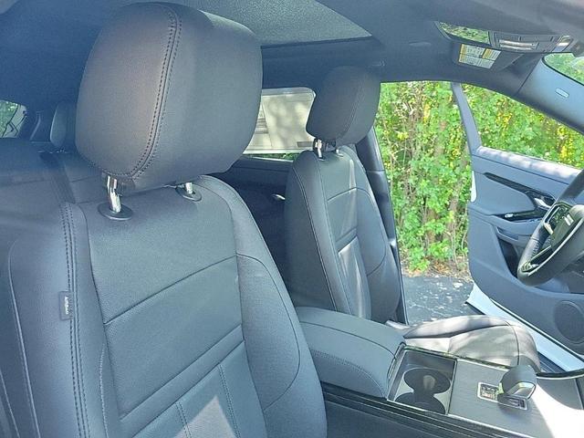 Photo of 2024 Fuji White Land Rover Range Rover Evoque