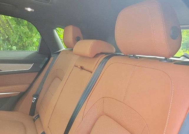 Photo of 2025 Carpathian Grey Jaguar F-PACE