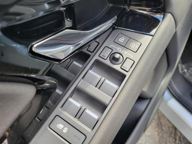 Photo of 2026 Arroios Grey Land Rover Range Rover Evoque
