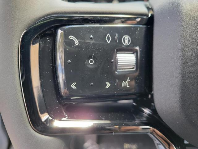 Photo of 2026 Arroios Grey Land Rover Range Rover Evoque