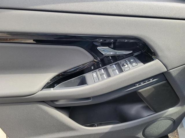 Photo of 2026 Arroios Grey Land Rover Range Rover Evoque