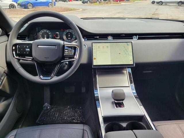 Photo of 2026 Arroios Grey Land Rover Range Rover Evoque
