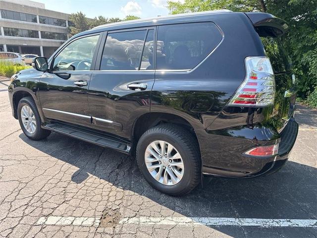 Photo of 2017 Black Lexus GX 460