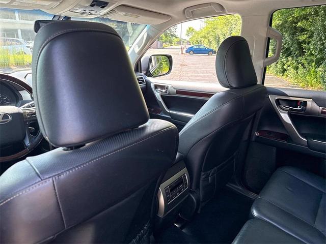 Photo of 2017 Black Lexus GX 460