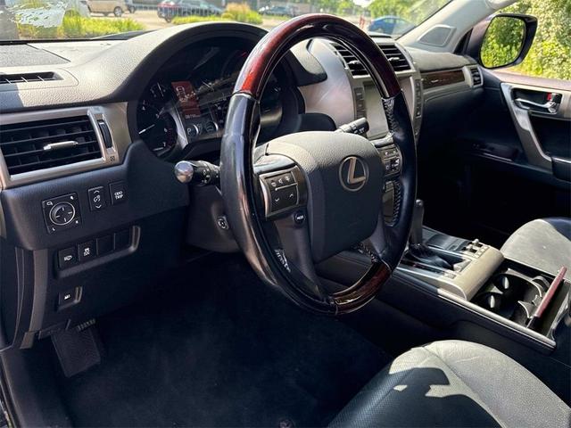 Photo of 2017 Black Lexus GX 460
