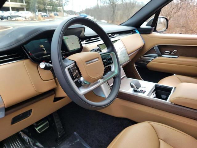 Photo of 2025 Eiger Grey Land Rover Range Rover