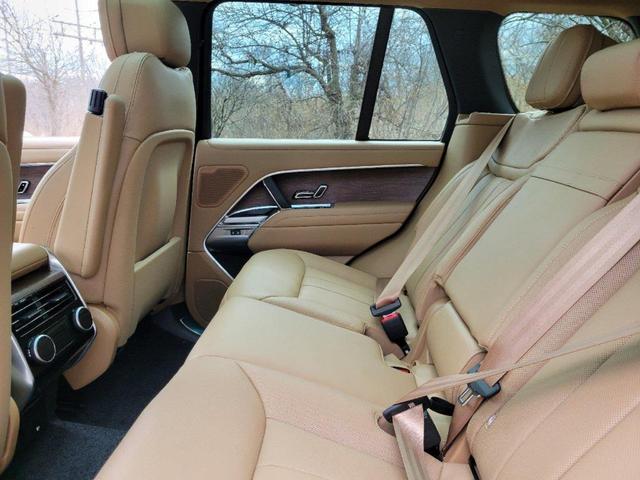 Photo of 2025 Eiger Grey Land Rover Range Rover
