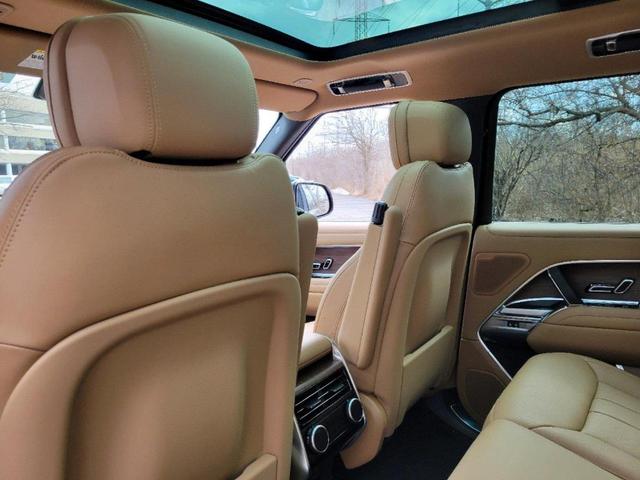 Photo of 2025 Eiger Grey Land Rover Range Rover