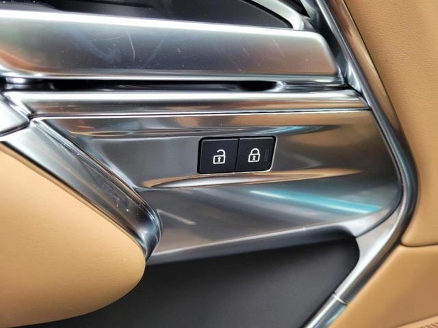 Photo of 2025 Eiger Grey Land Rover Range Rover