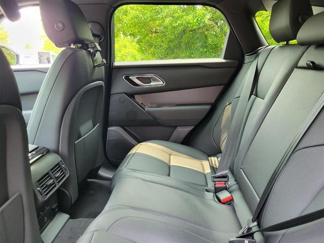 Photo of 2026 Fuji White Land Rover Range Rover Velar