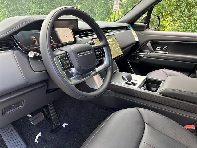 Photo of 2025 Carpathian Grey Land Rover Range Rover