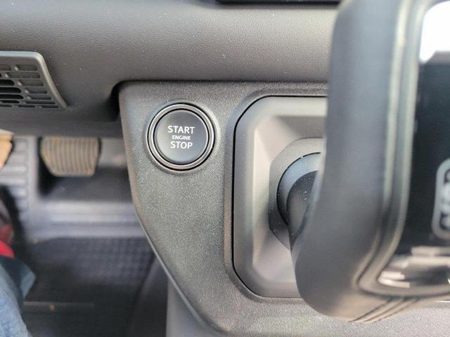 Photo of 2025 Fuji White Land Rover Defender