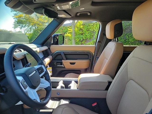 Photo of 2025 Pangea Green Land Rover Defender