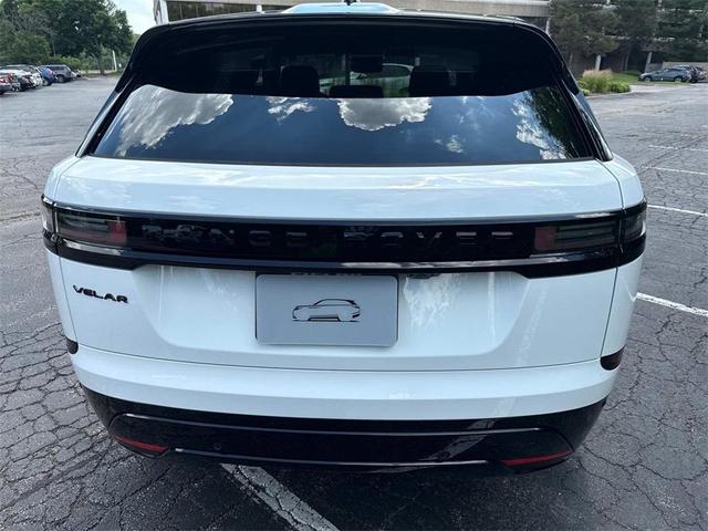 Photo of 2026 Fuji White Land Rover Range Rover Velar