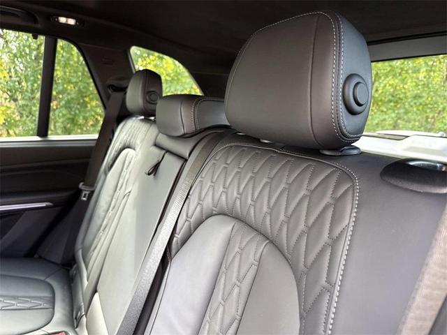Photo of 2022 Metallic BMW X5