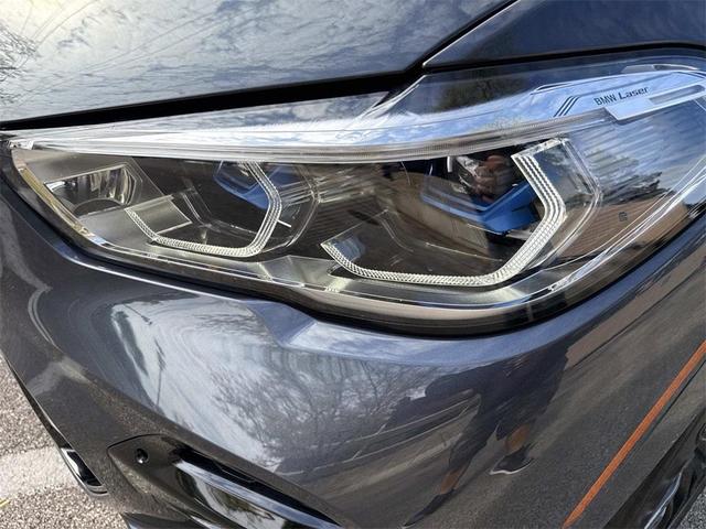 Photo of 2022 Metallic BMW X5