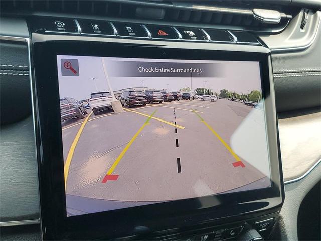 Photo of 2025 Diamond Black Jeep Grand Cherokee