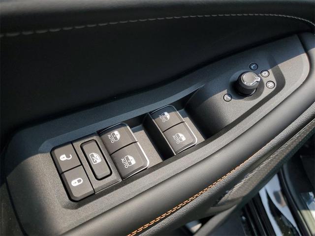 Photo of 2025 Diamond Black Jeep Grand Cherokee