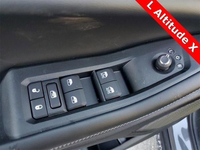 Photo of 2025 Gray Jeep Grand Cherokee L