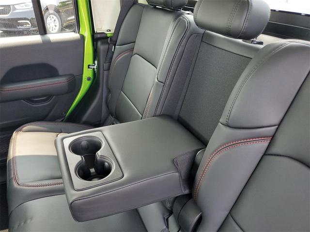 Photo of 2025 Mojito! Clearcoat Jeep Gladiator