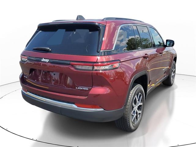 Photo of 2025 Velvet Red Pearlcoat Jeep Grand Cherokee