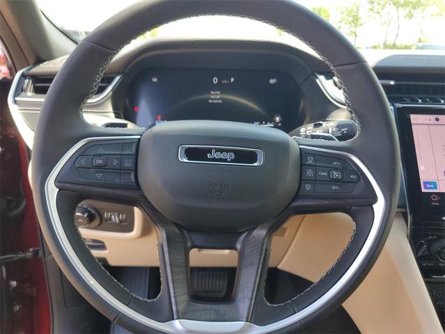 Photo of 2025 Velvet Red Pearlcoat Jeep Grand Cherokee
