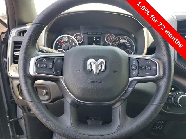 Photo of 2025 Billet Silver Metallic Clearcoat RAM 1500